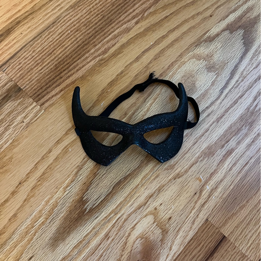Girls Batgirl Costume Dress-Cape-Mask - Picture 4 of 4